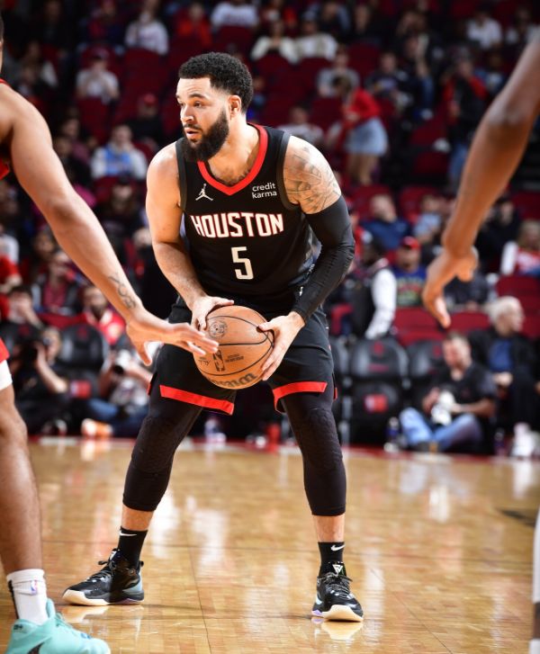 还要维系更 还要维系更