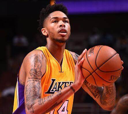 洛佩斯的表 洛佩斯的表